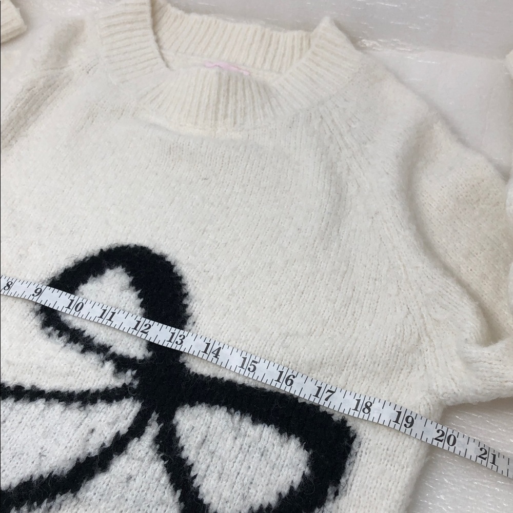 Pink Lily Sweater Beige Knit Black Bow Crewneck Long Sleeves Size XS - Picture 8 of 11